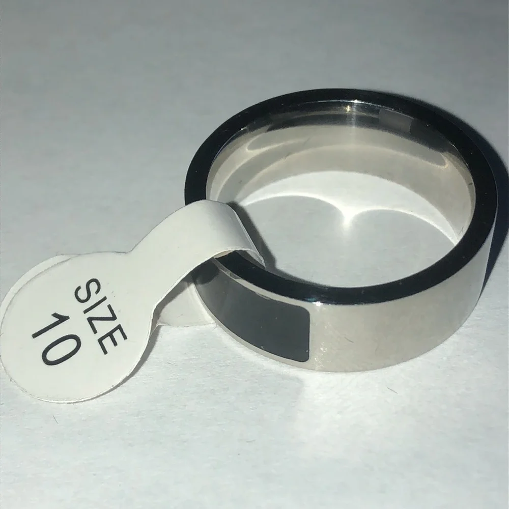 Silver Tone Classic Wedding Band Ring - Picture 3 of 5